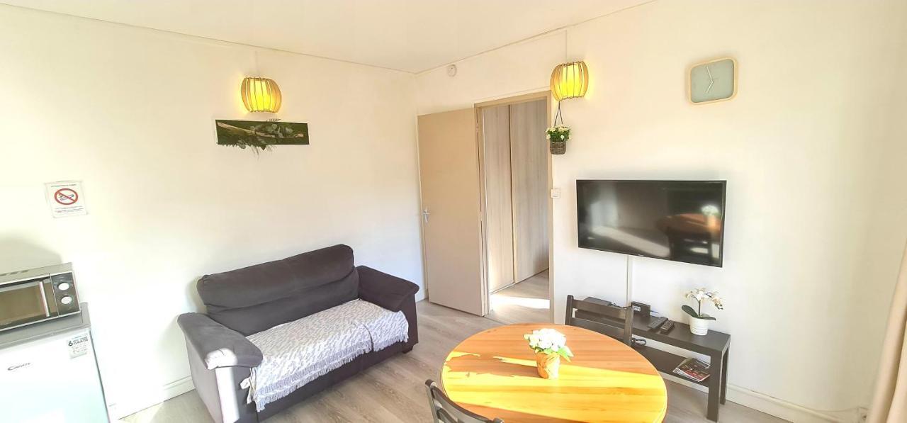 Le Cosy - 1 - 4pers - Wifi - Parking Bail Mobilite
